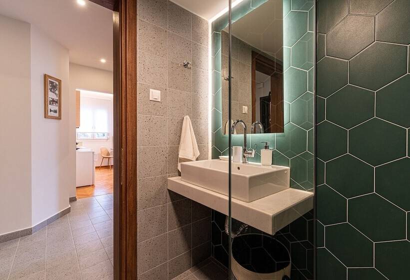 The Central Boutique Apartments