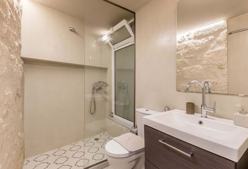 The Central Boutique Apartments