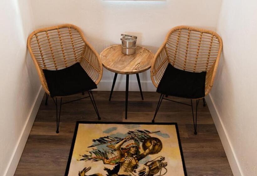 The Nightingale Motel