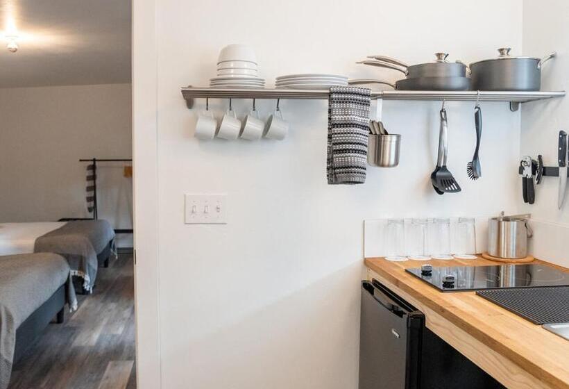 The Nightingale Motel