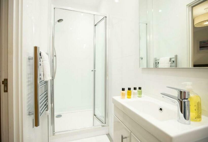 Urban Living S   The King Edward Ii Luxury Apartment In The Heart Of Windsor