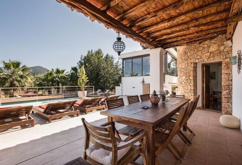 Villa Can Garrovers Ibiza