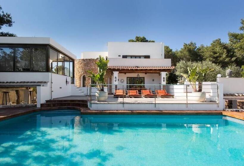 Villa Can Garrovers Ibiza