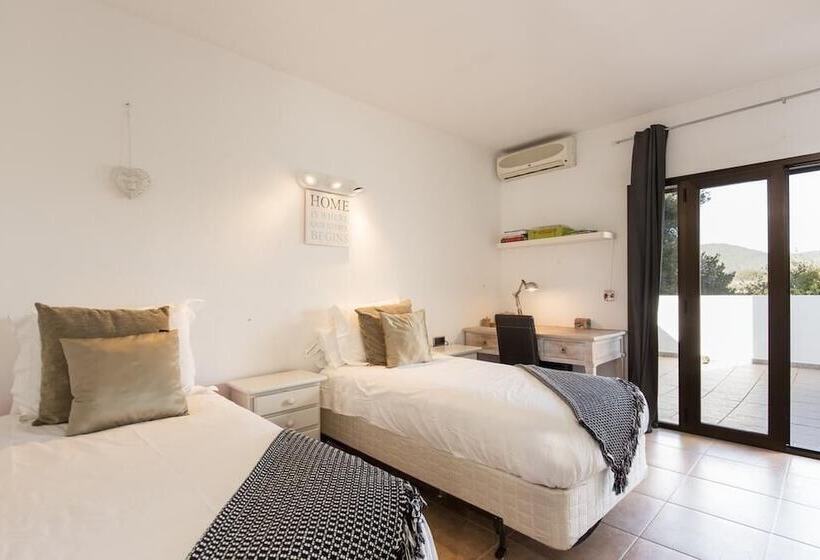 Villa Can Garrovers Ibiza