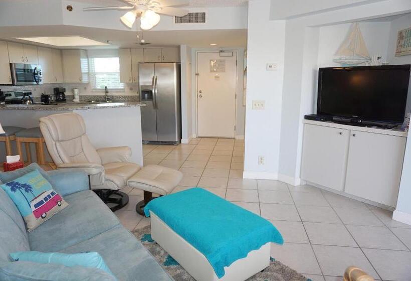 Gulf Strand Resort By Travel Resort Services