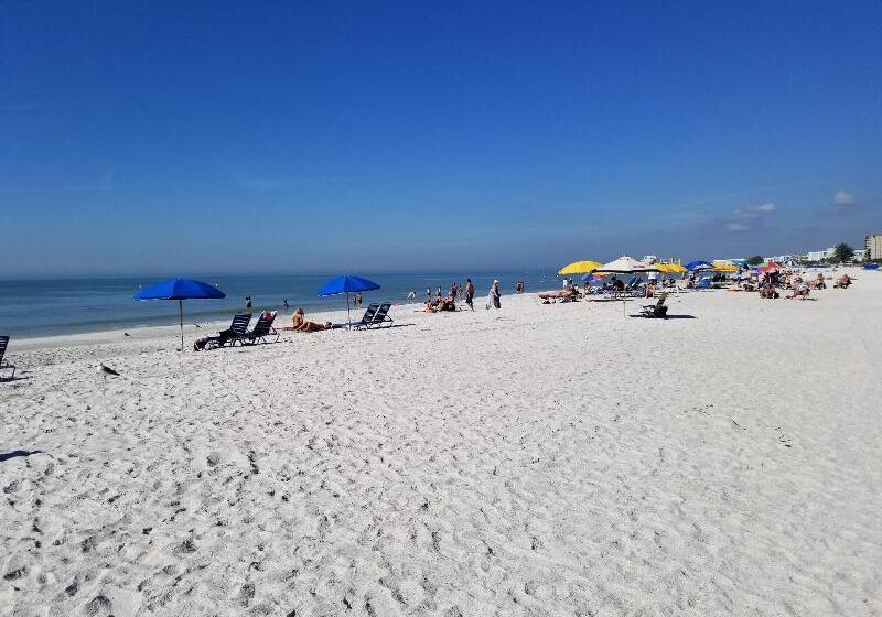 Gulf Strand Resort By Travel Resort Services