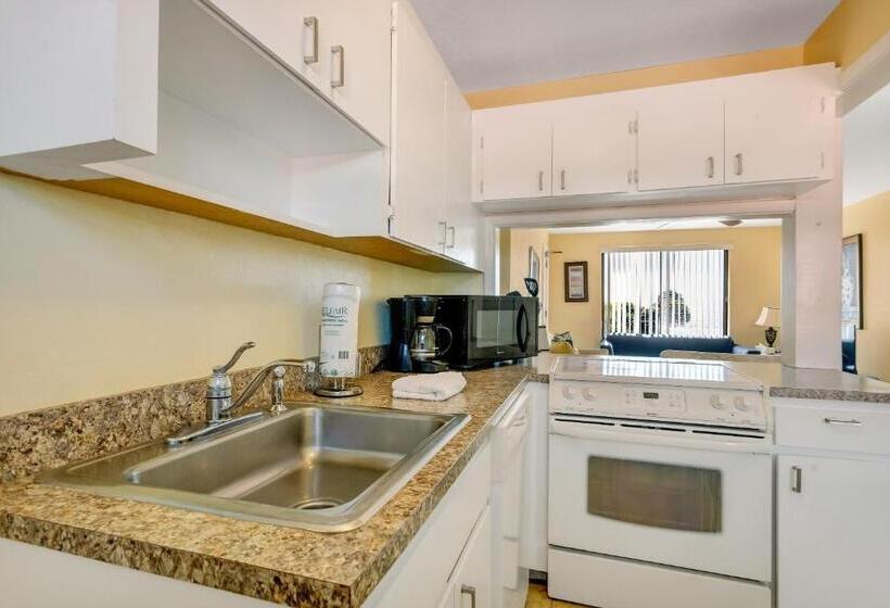 Gulf Winds Resort By Travel Resort Services