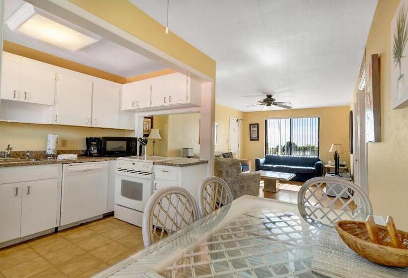 Gulf Winds Resort By Travel Resort Services