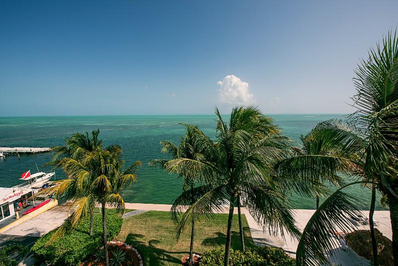 فندق Amara Cay Resort