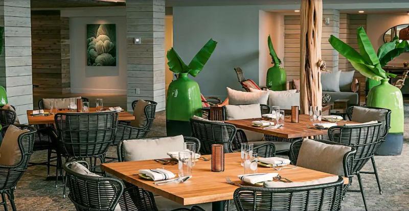 فندق Amara Cay Resort