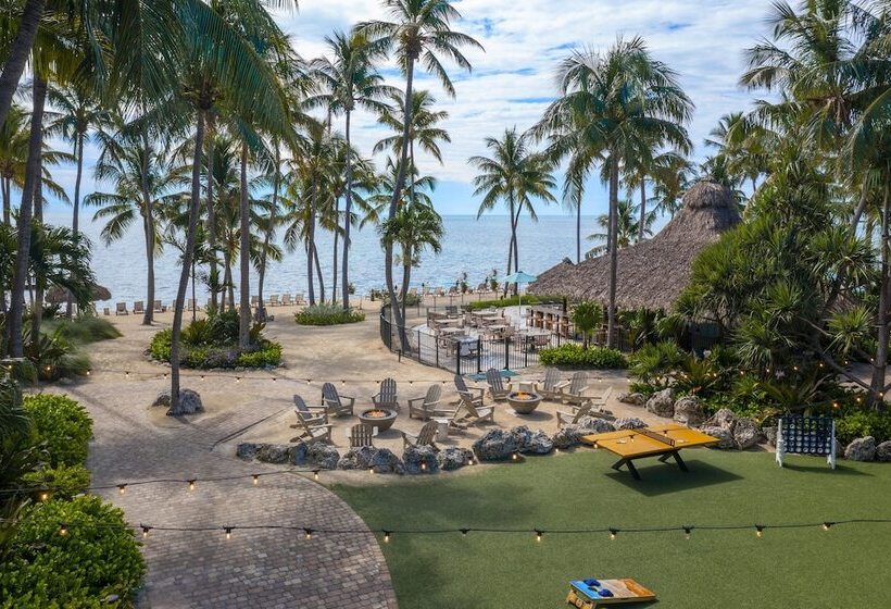 فندق Amara Cay Resort