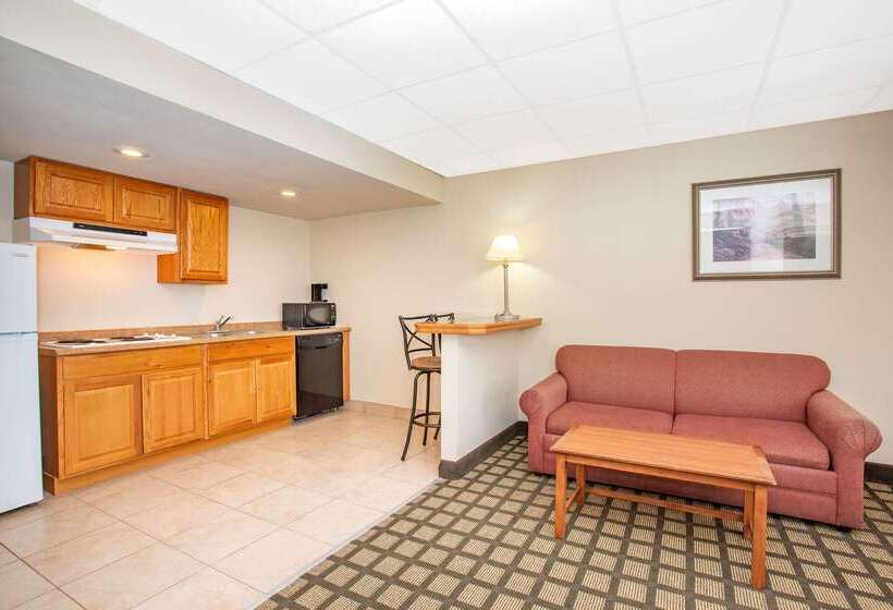 酒店 Baymont By Wyndham Hays