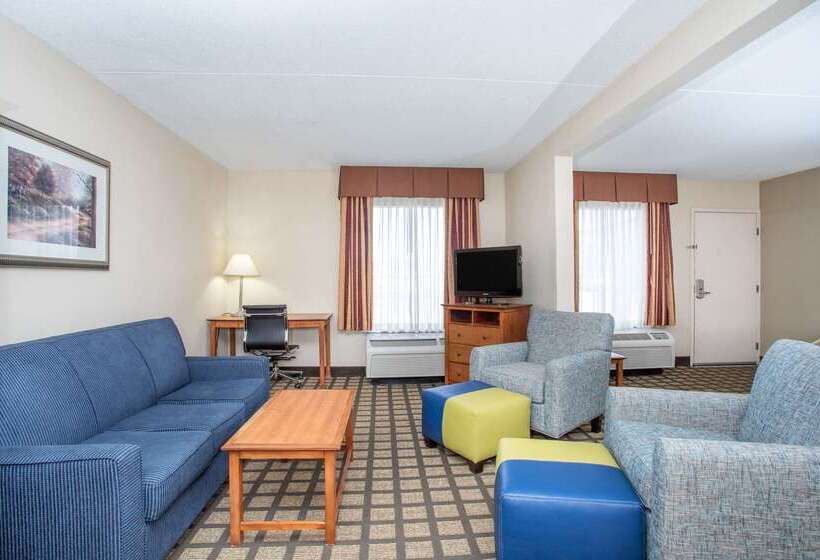 酒店 Baymont By Wyndham Hays