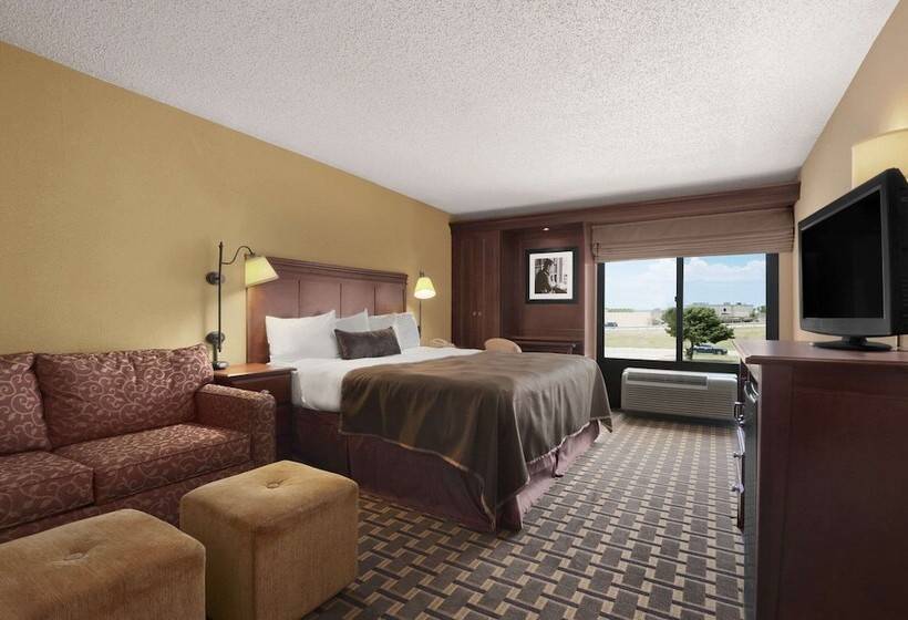 ホテル Baymont By Wyndham Lewisville