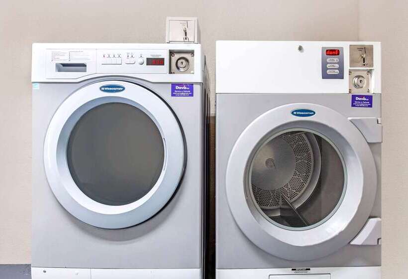 فندق Baymont By Wyndham Mcdonough