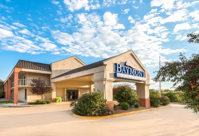 ホテル Baymont By Wyndham Topeka