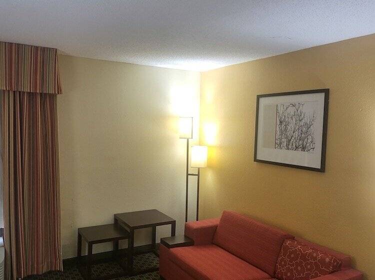 فندق Baymont By Wyndham Williamsburg