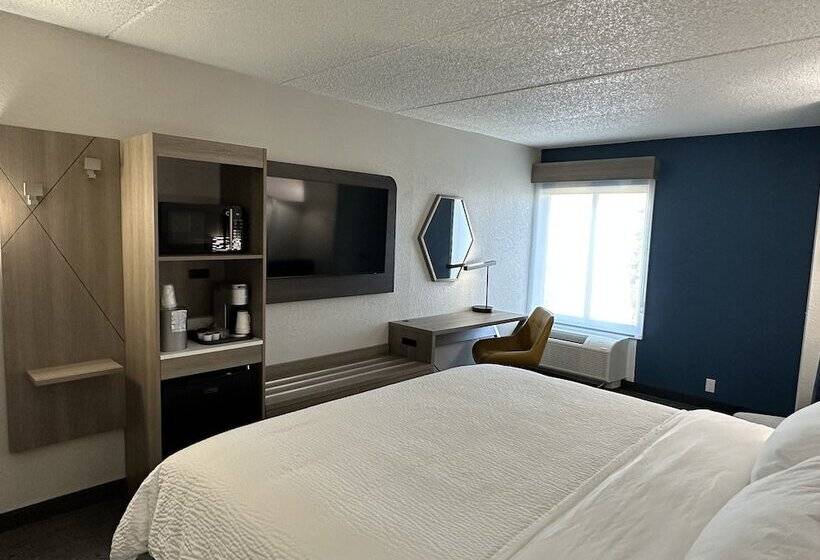 فندق Holiday Inn Express & Suites Eden Prairie   Minneapolis, An Ihg