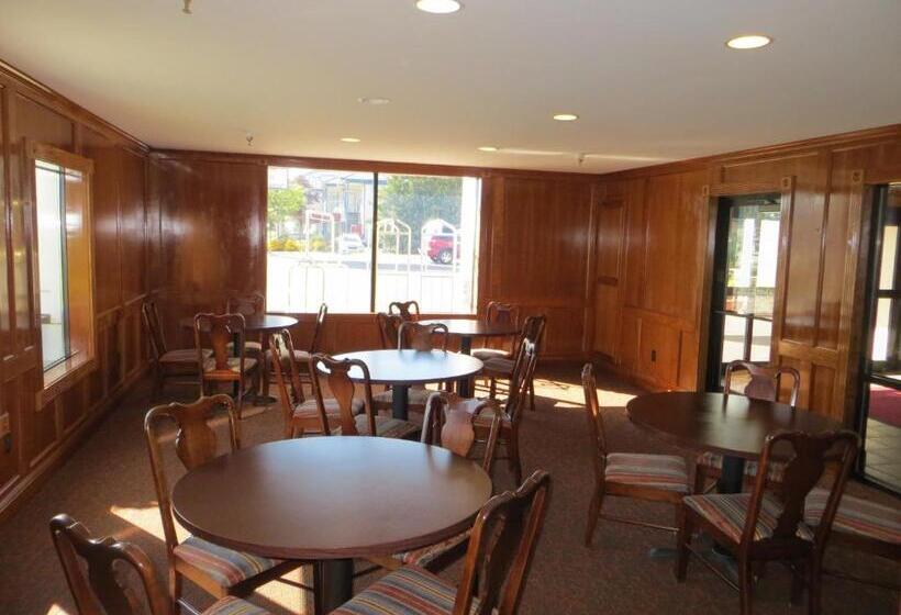 Bayside Hotel Of Mackinac