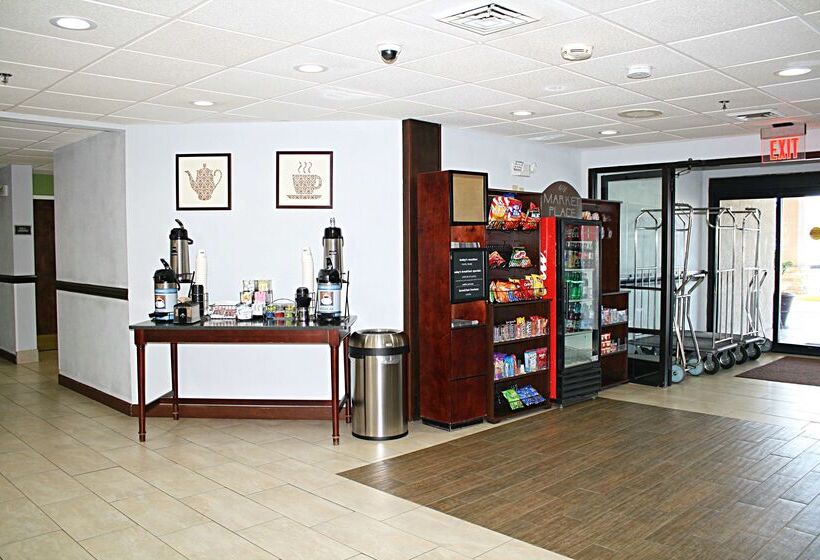 فندق Best Western Albemarle Inn