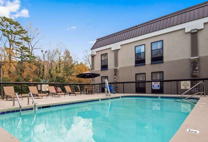 فندق Best Western Albemarle Inn