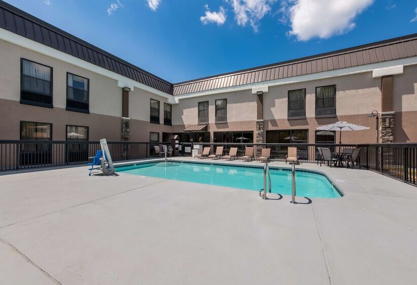 فندق Best Western Albemarle Inn