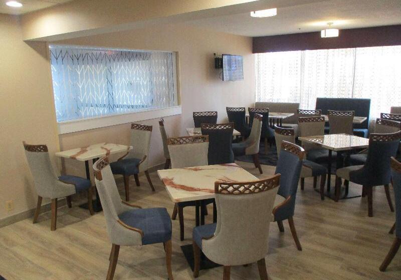 בית מלון כפרי Best Western Batesville