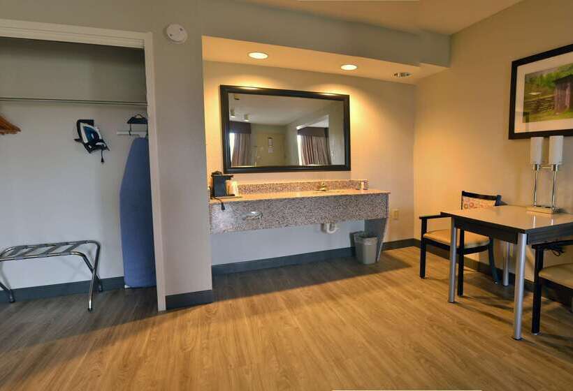 فندق Best Western Cades Cove Inn