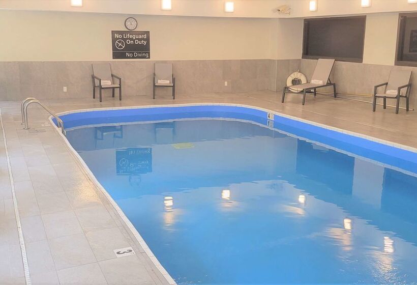 בית מלון כפרי Best Western Heartland Inn