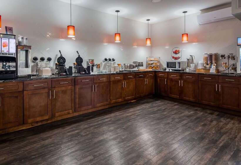 Concord Syracuse, Ascend Hotel Collection