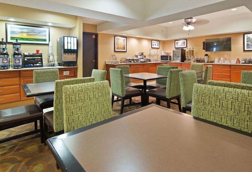 هتل Best Western Plus Mishawaka Inn