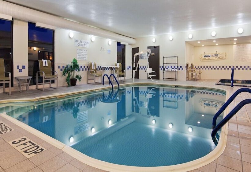 فندق Best Western Plus Mishawaka Inn