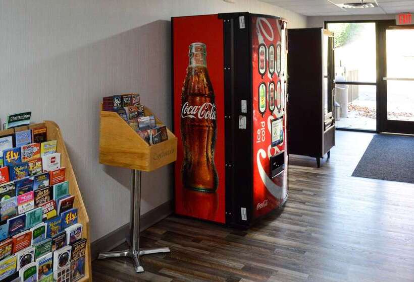 هتل Clarion Inn Near Lookout Mountain