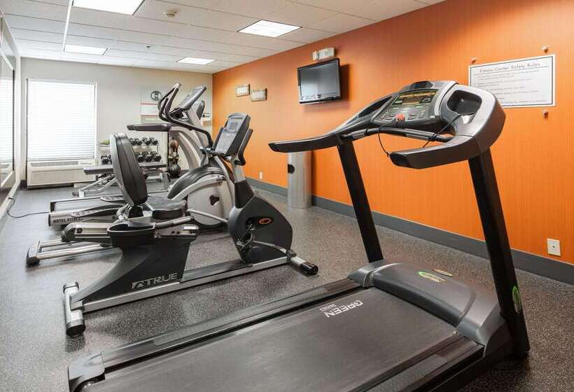 هتل Clarion Inn Near Lookout Mountain