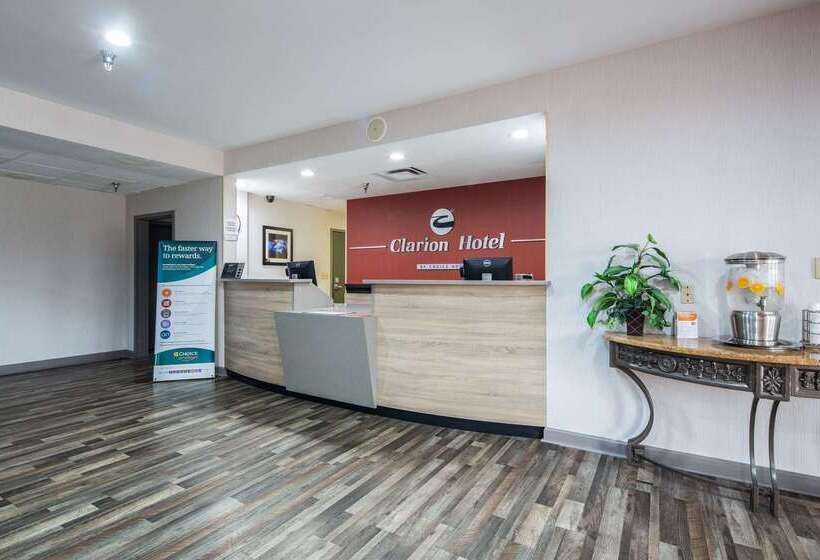 هتل Clarion Inn Near Lookout Mountain