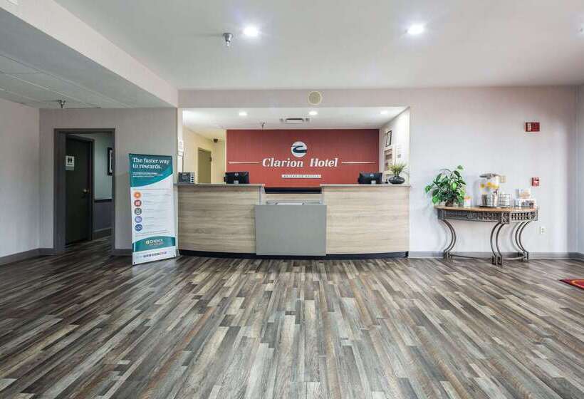 هتل Clarion Inn Near Lookout Mountain