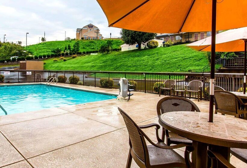 هتل Clarion Inn Near Lookout Mountain