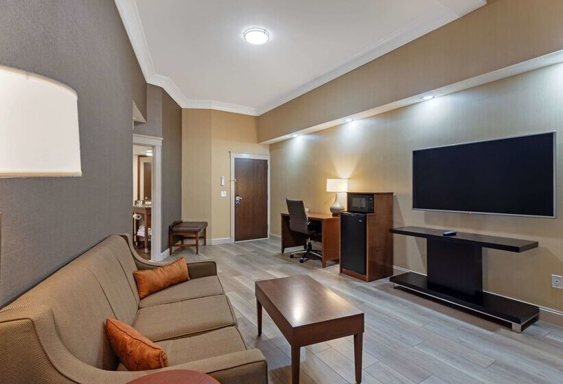 בית מלון כפרי Comfort Inn