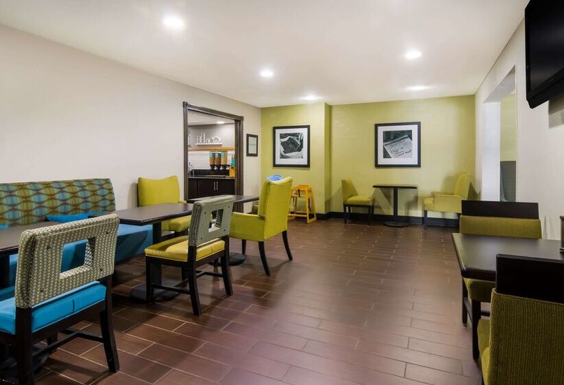 ホテル Comfort Inn