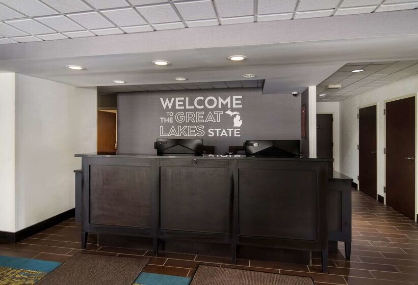 ホテル Comfort Inn