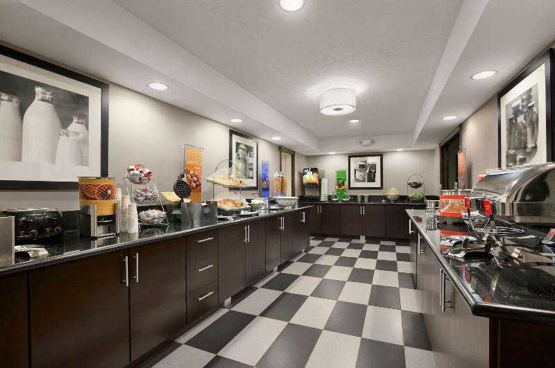 ホテル Comfort Inn