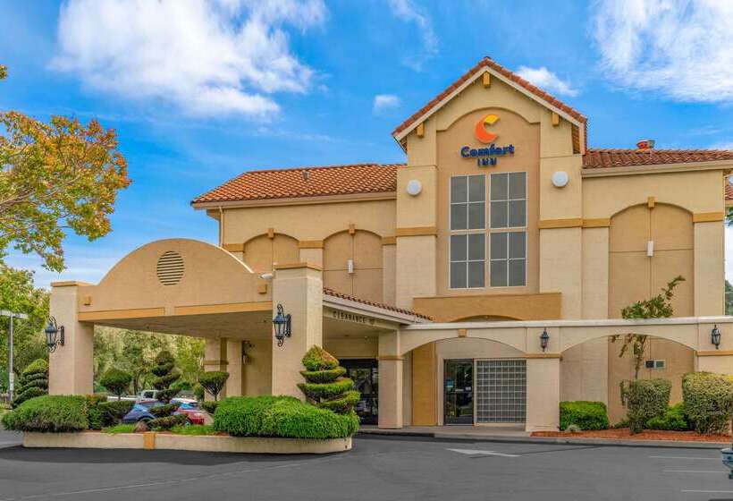 ホテル Comfort Inn Fairfield Napa Valley Area