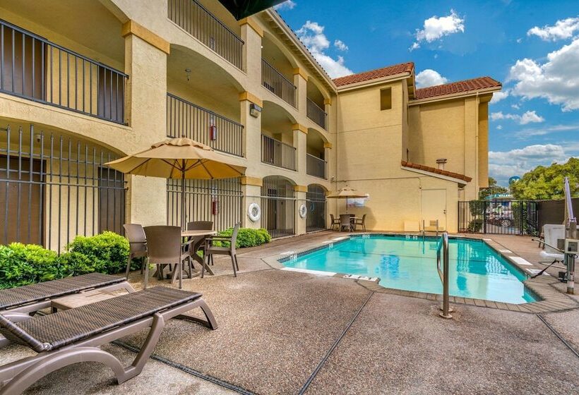 ホテル Comfort Inn Fairfield Napa Valley Area