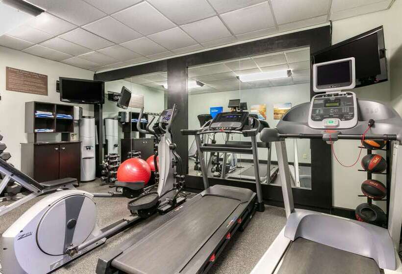 هتل Comfort Inn Downtown