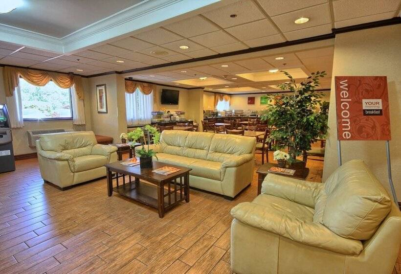 בית מלון כפרי Comfort Inn Near Greenfield Village