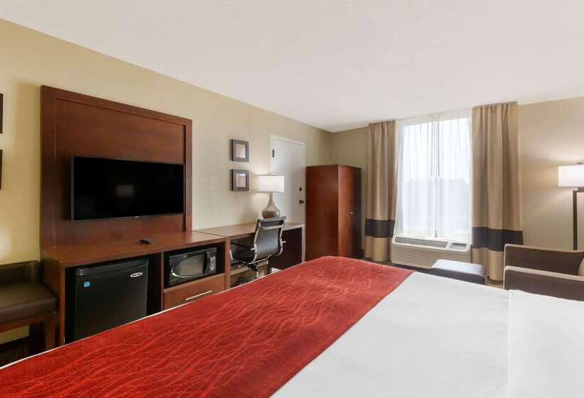 בית מלון כפרי Comfort Inn & Suites Durham Near Duke University