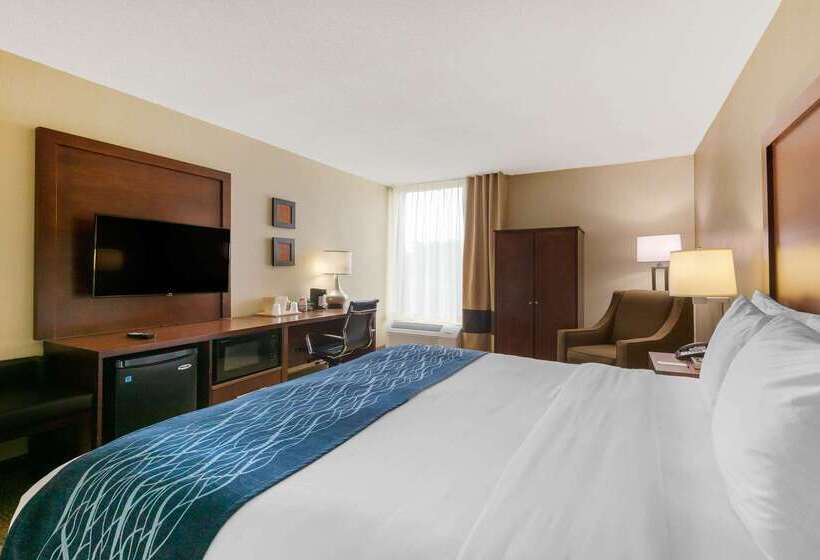 בית מלון כפרי Comfort Inn & Suites Durham Near Duke University