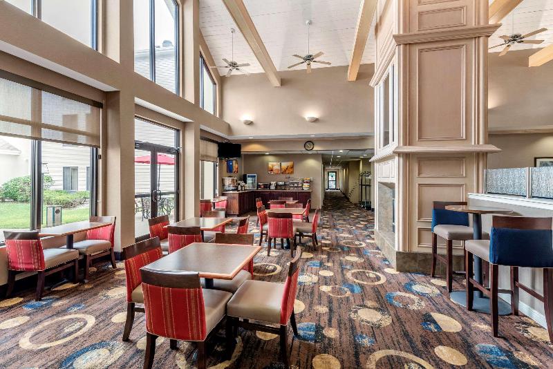 فندق Comfort Inn & Suites Warsaw Near Us30