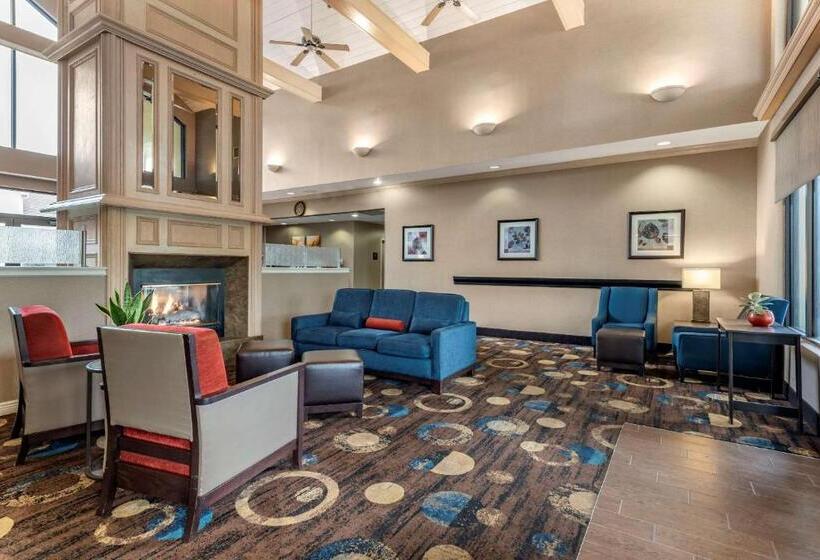فندق Comfort Inn & Suites Warsaw Near Us30