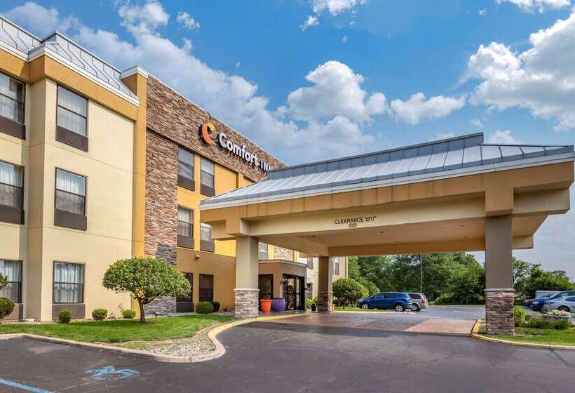 호텔 Comfort Inn Wings Stadium